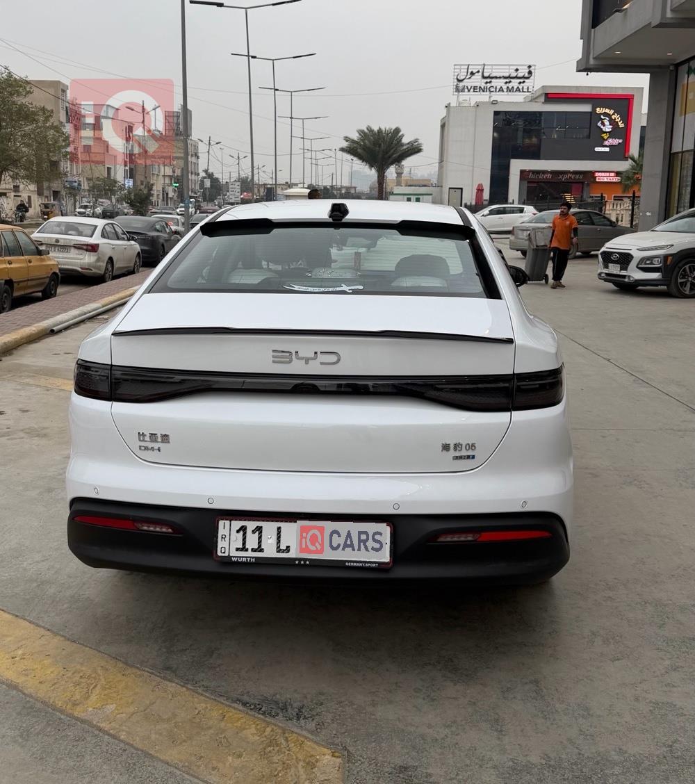 بي واي دي سيل 05 DM-i